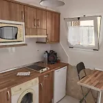 Luxury Cayetana, By Comfortable Luxury Apartman *